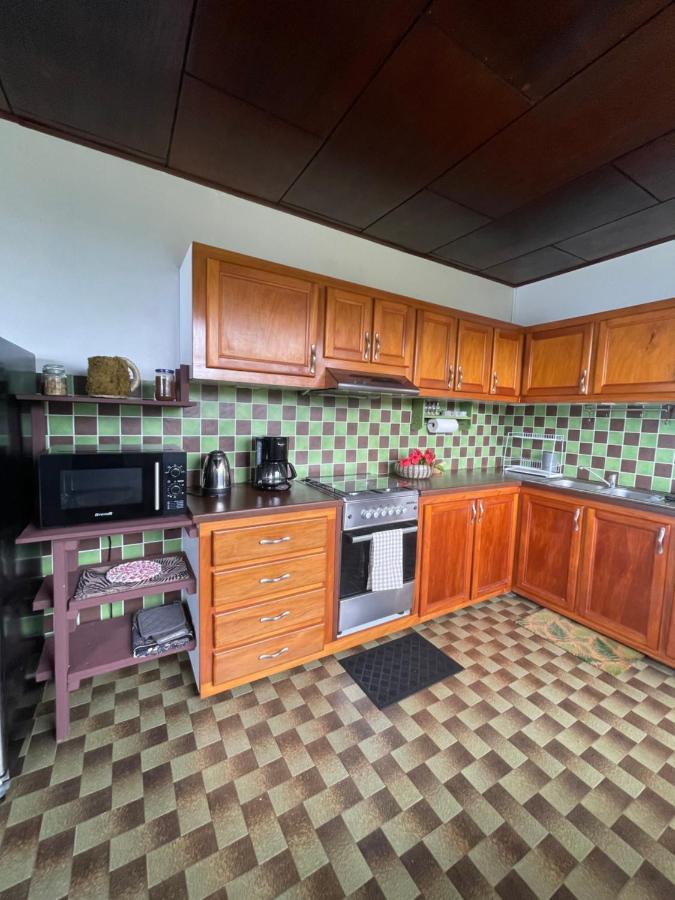 Pk 35 Villa Apomaoro Kültér fotó